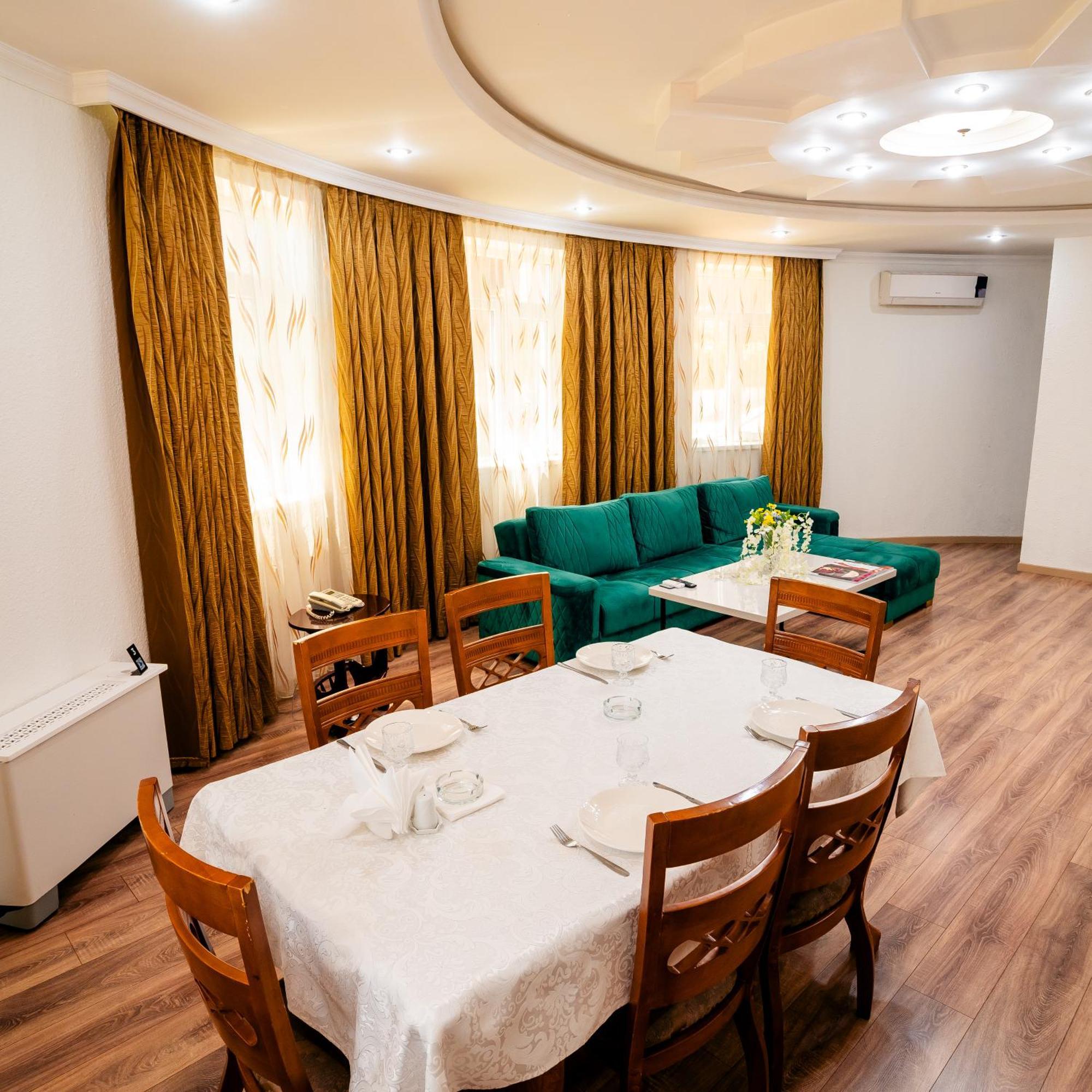 Panorama Villa Lux Hotel Baku Exterior foto